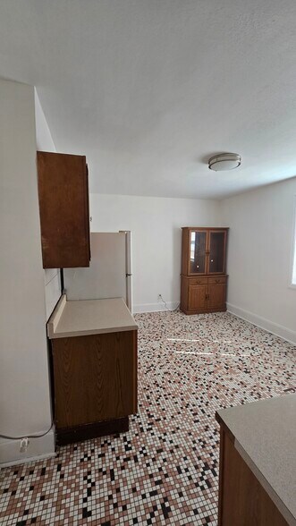 Kitchen - 776 Melbourne St