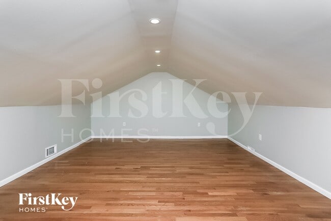 Building Photo - 21439 Georgetown Dr