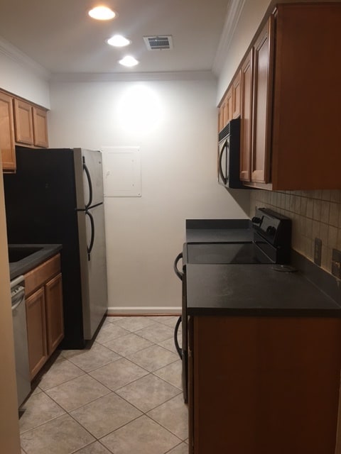 Kitchen - 10723 Hampton Mill Ter