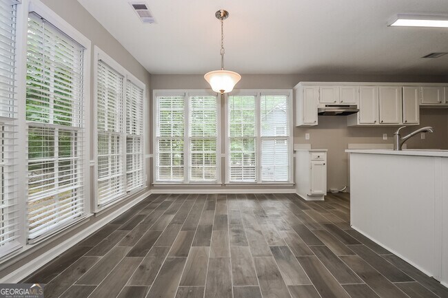 Building Photo - 3138 Ashbury Ln
