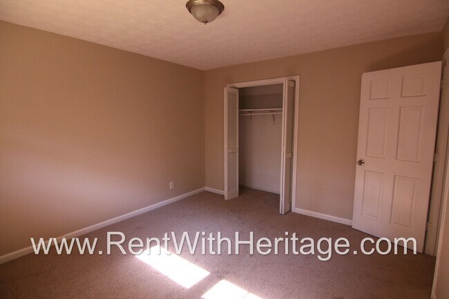 Building Photo - Charming Newly Renovated 3bd/ 2ba/ Gorgeou...