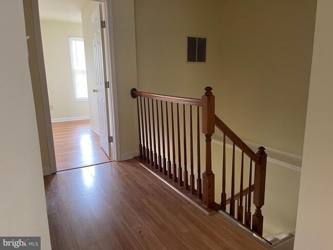 Building Photo - 21054 Cornerpost Square