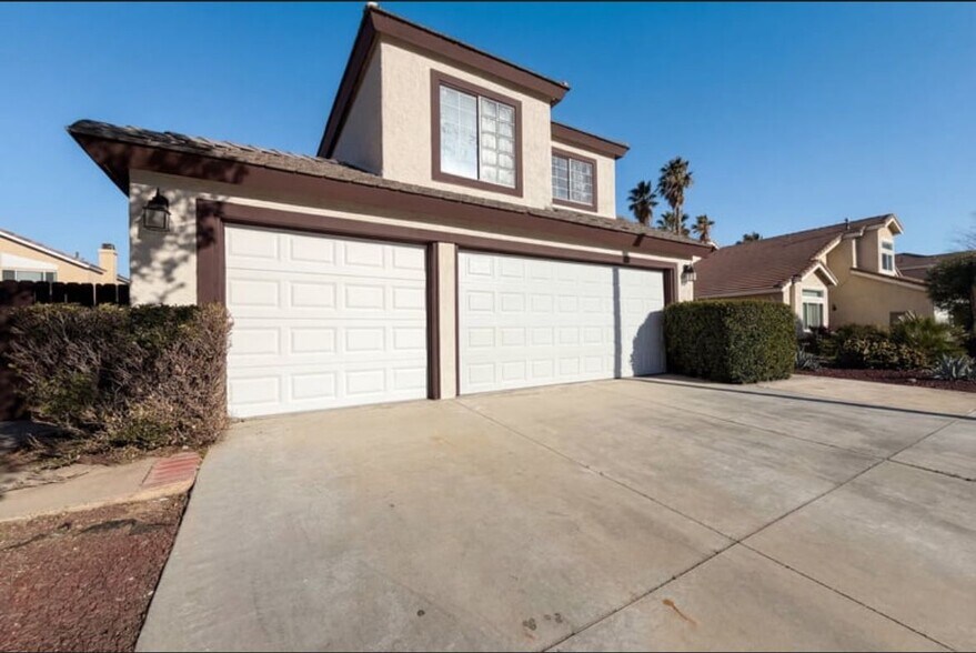 Building Photo - 37740 Duffel St