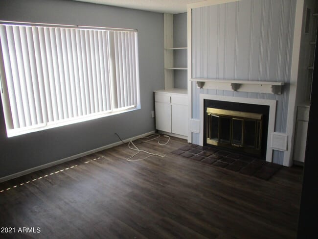 Building Photo - 6014 S College Ave