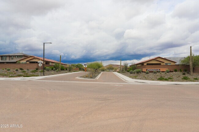 Building Photo - 13335 W Red Range Way