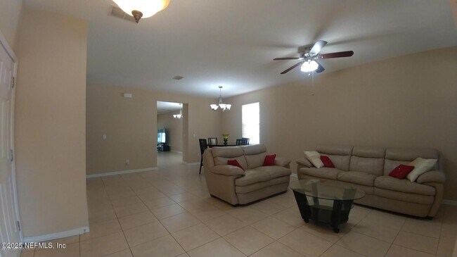 Building Photo - 12192 Chaseborough Way