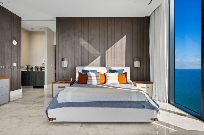 Building Photo - 17141 Collins Ave