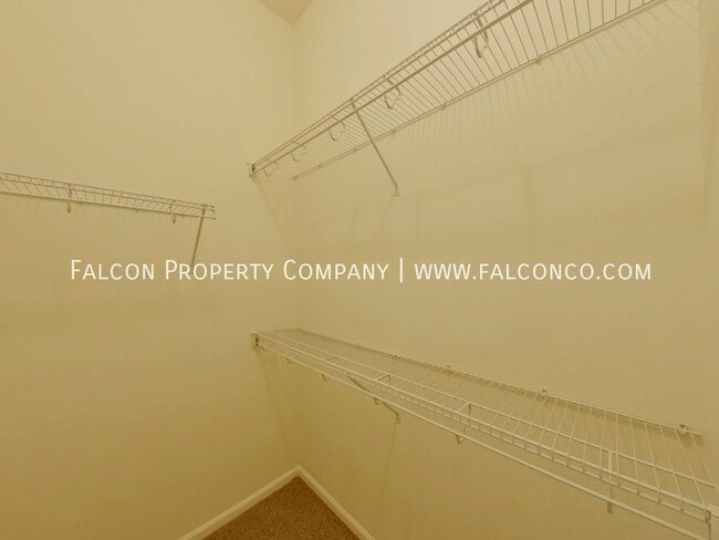 Building Photo - 5628 Saint Patrick Vw