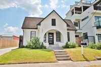 Building Photo - 1842 Palm St