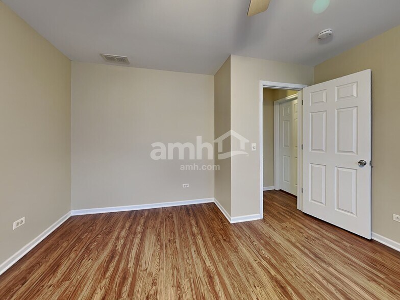 Building Photo - 2611 Sierra Ave