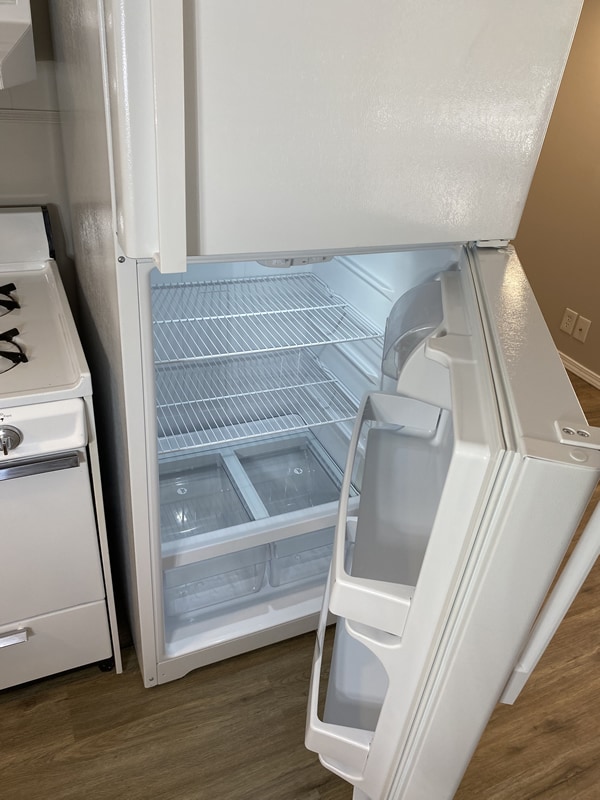 Building Photo - 33480 Beverly Dr