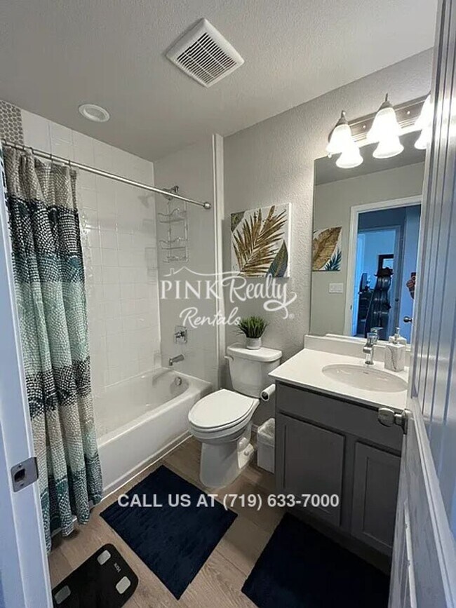 Building Photo - 9656 Feathergrass Dr