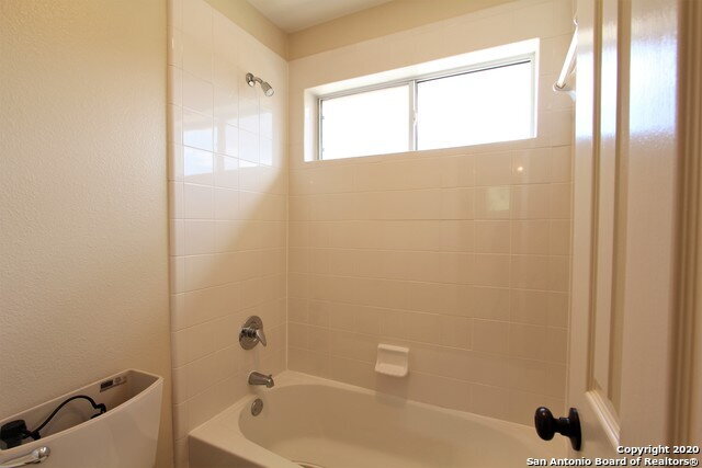 Building Photo - 1806 Three Forks