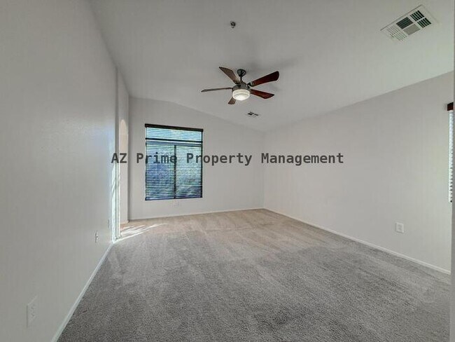 Building Photo - 2150 W Alameda Rd