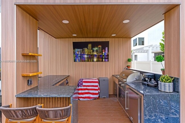 Building Photo - 7534 NW 98th Ave