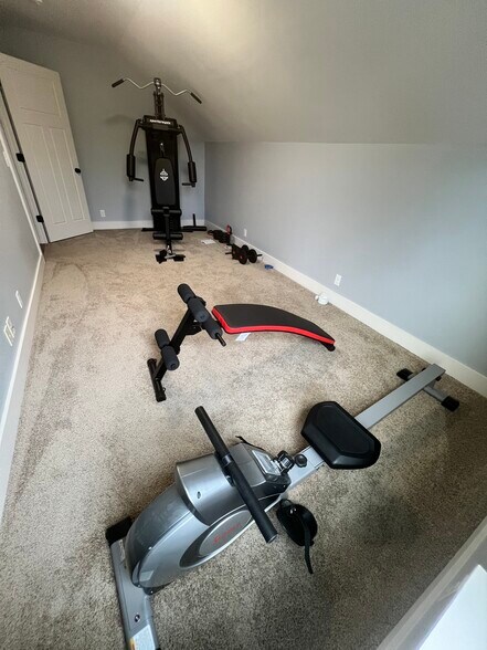 Building Photo - 528 Stevenson St