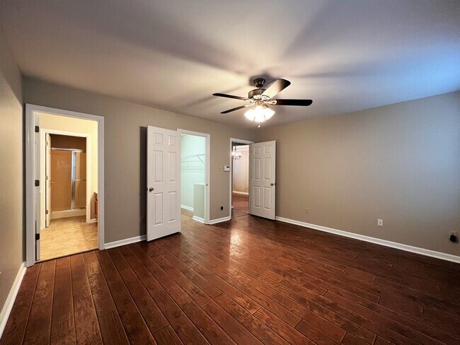 Building Photo - 10025 Highgate Cir