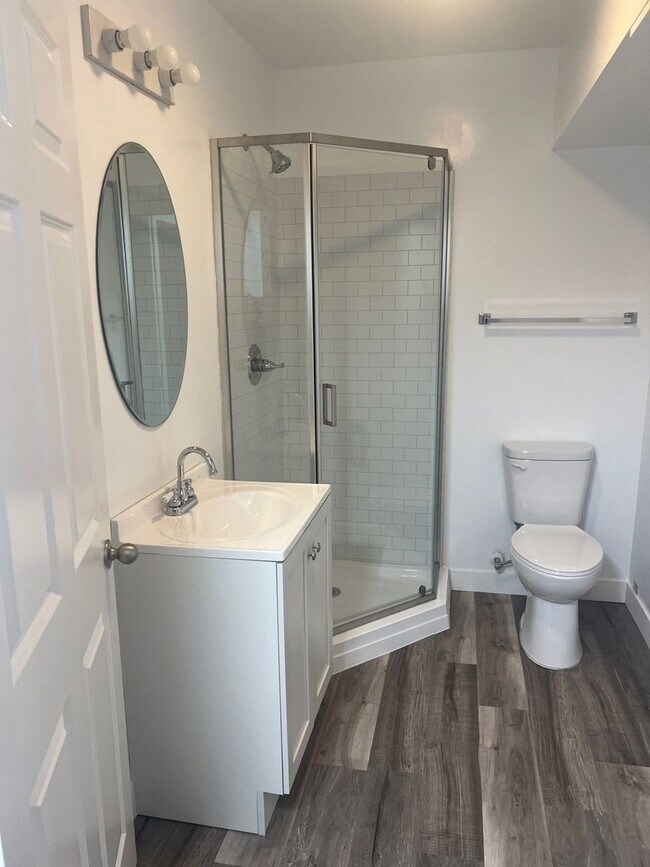 Building Photo - 3334 Michigan St