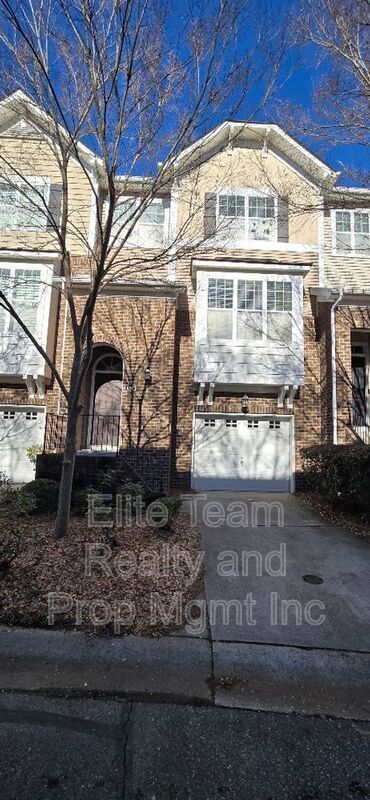 Building Photo - 11190 Bridgewater Dr