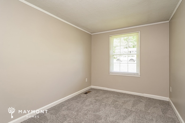 Building Photo - 1404 Waterloo Dr