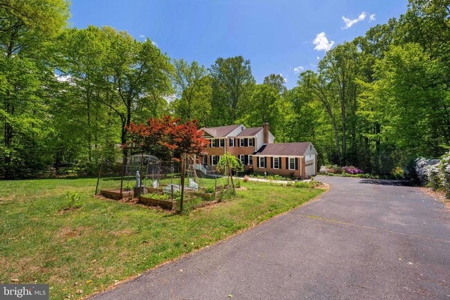 Building Photo - 7362 Clifton Rd