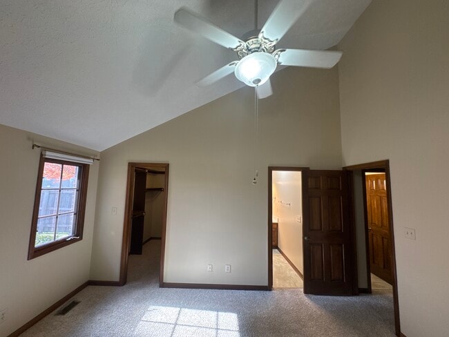 Building Photo - 9229 Westdrum Ct