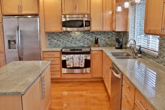 Building Photo - 5749 Double Bluff Rd