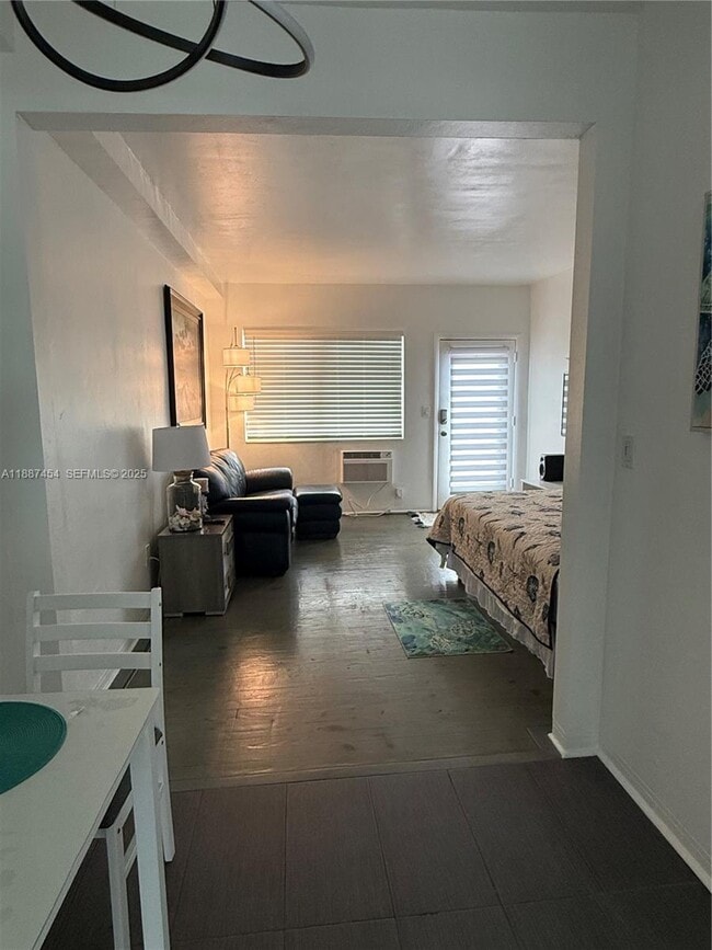 Building Photo - 1060 Pennsylvania Ave