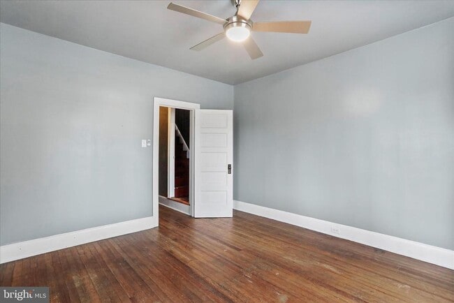 Building Photo - 1052 Edgar Ave