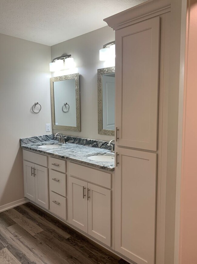 Building Photo - Brand New Spacious 2-Story with 3 bedrooms/2.5 bathrooms in Waverly