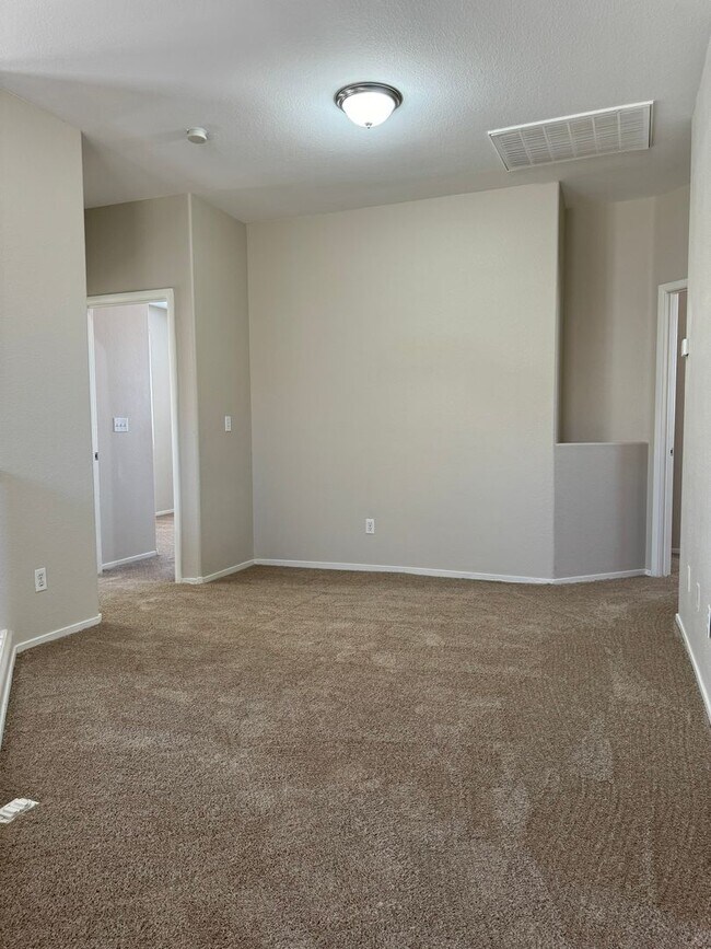 Building Photo - 4908 Sparkling Sky Ave