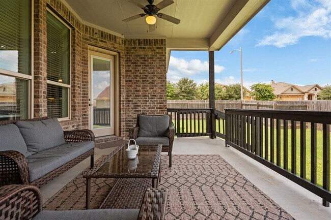 Building Photo - 1113 Hartman Dr