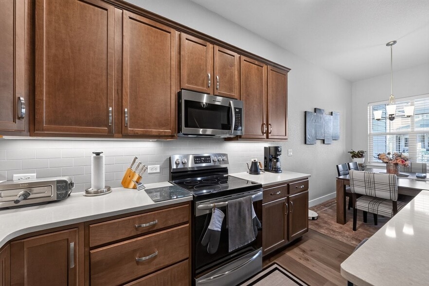 Building Photo - 4153 Trapper Lake Dr