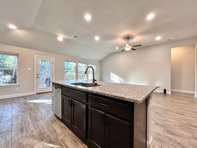 Building Photo - 4300 Lindberg Ln