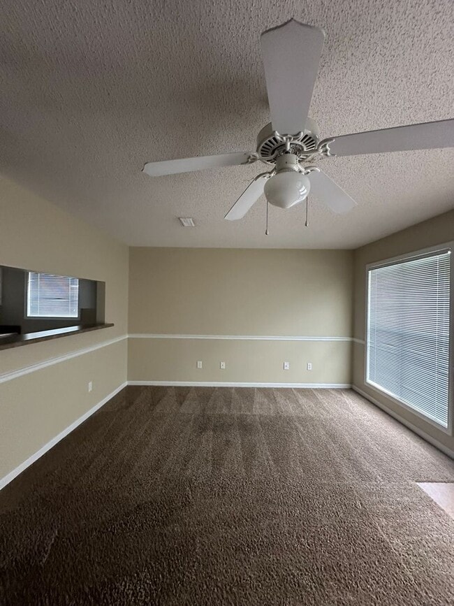 Building Photo - Wakefield!!!  3 Bedroom Townhome