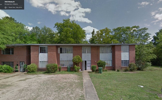 Building Photo - 3751 Wesley Dr