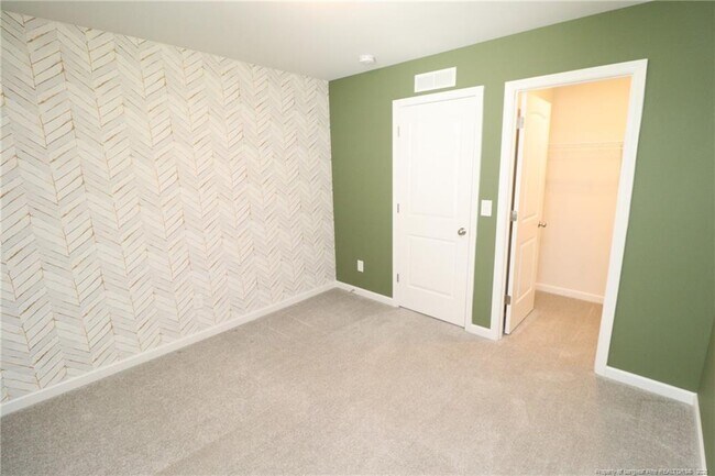 Building Photo - 755 Amarra Dr