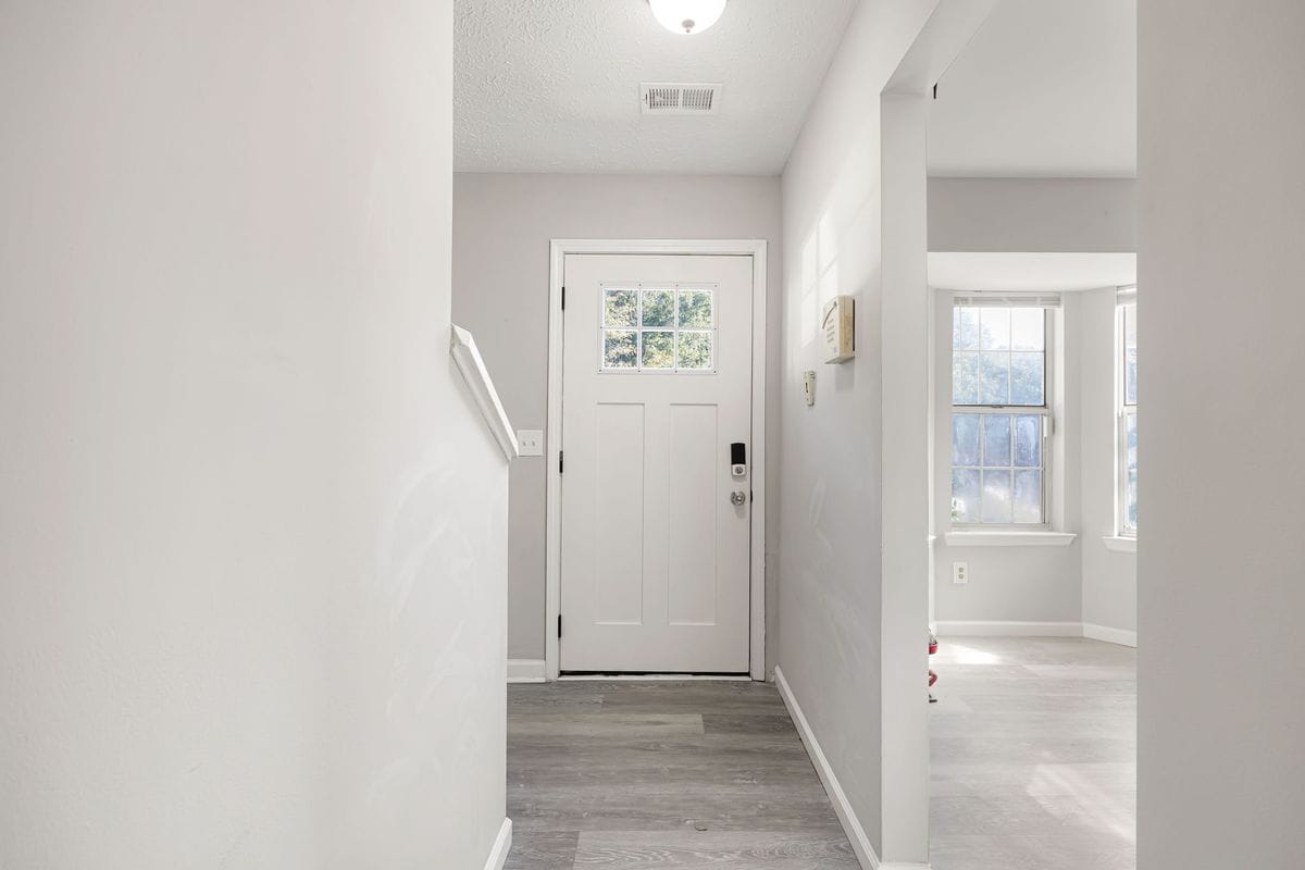 Building Photo - 1871 Grant Ct