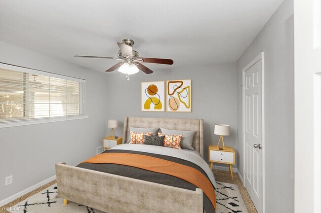Building Photo - 1 br, 2 bath House - 1309 Lamp Post Lane S...