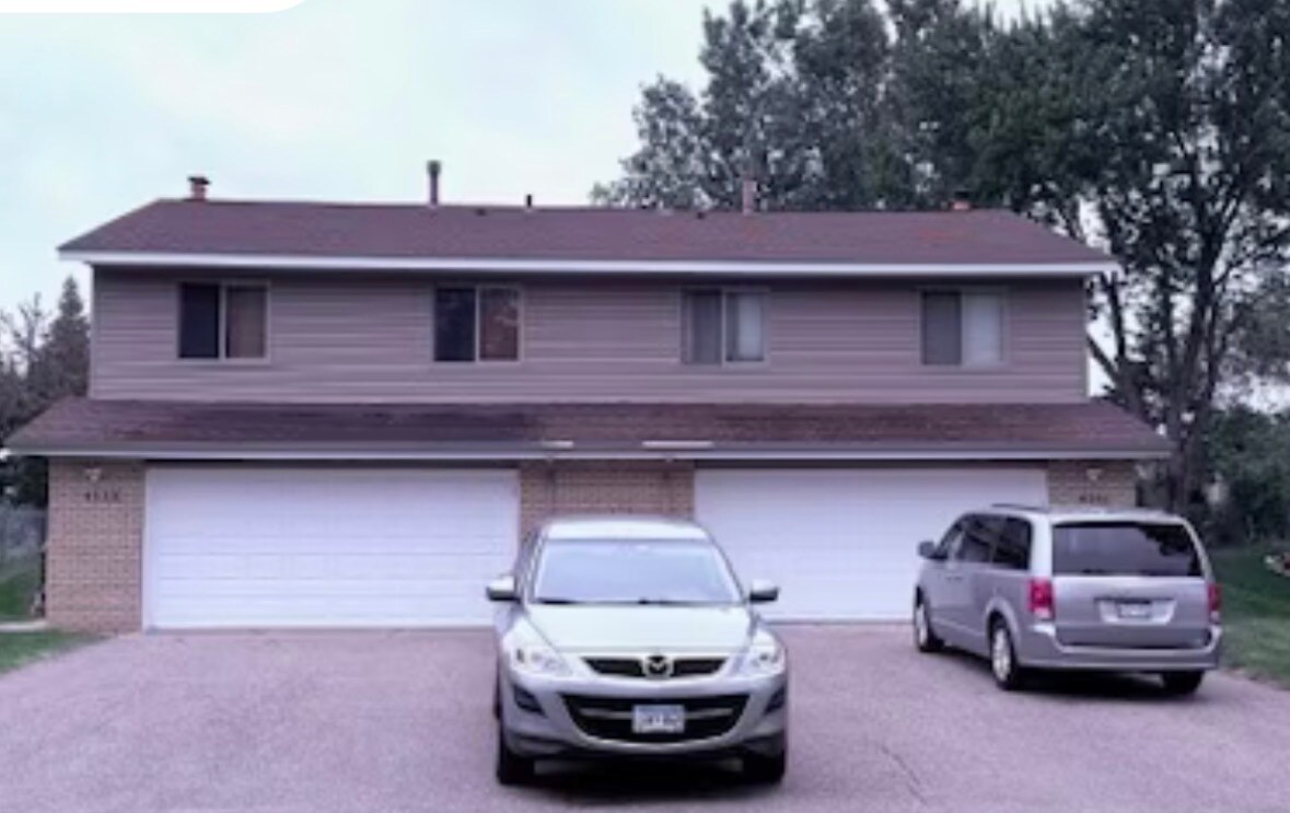 Front View - 4553 Scott Trl