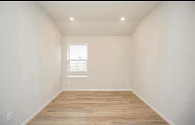 Building Photo - 21607 Blue Sapphire Ct