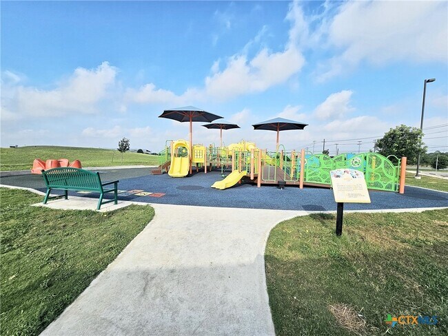 Building Photo - 776 Bullsnake Trl