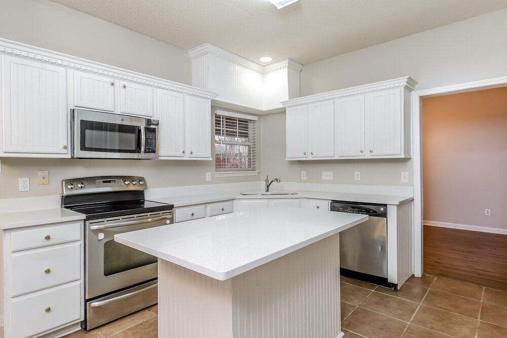 Building Photo - 13424 Michael Lynn Rd