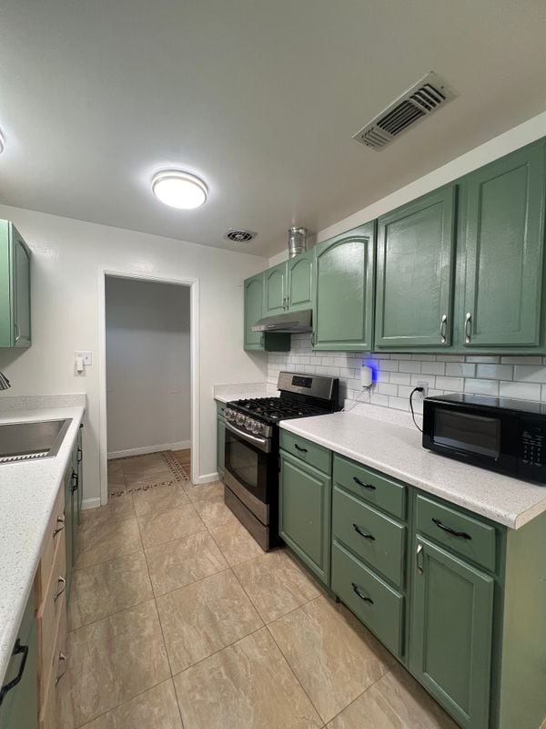 Building Photo - 8935 Rosetta Cir