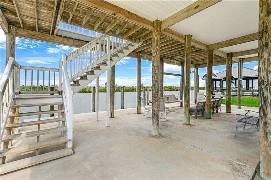 Building Photo - 53401 LA-433
