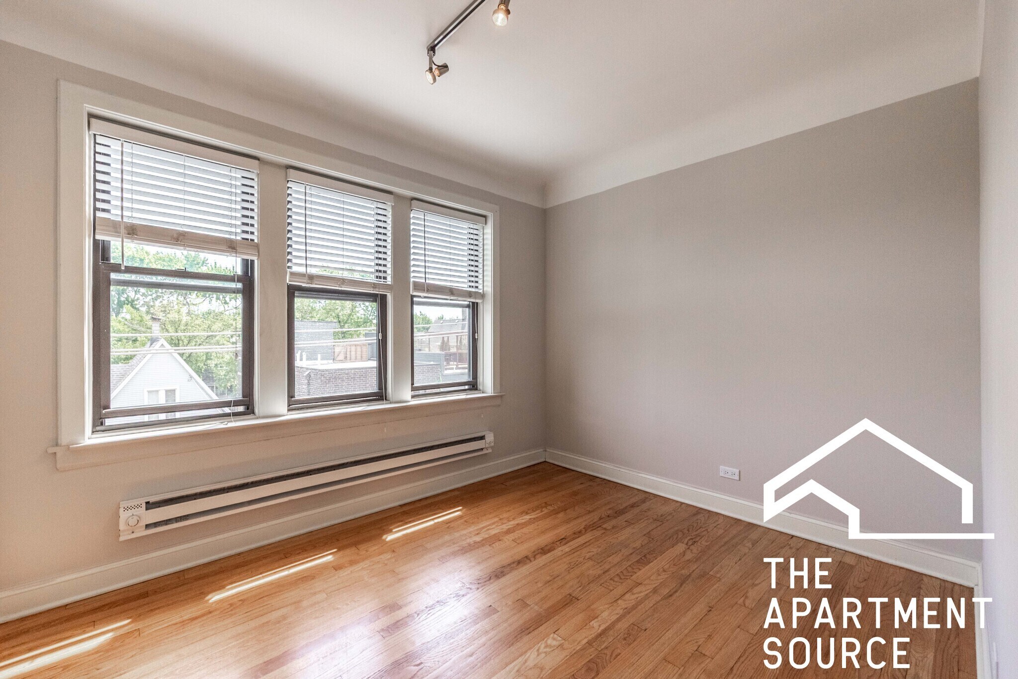 Building Photo - 2311 N Rockwell St