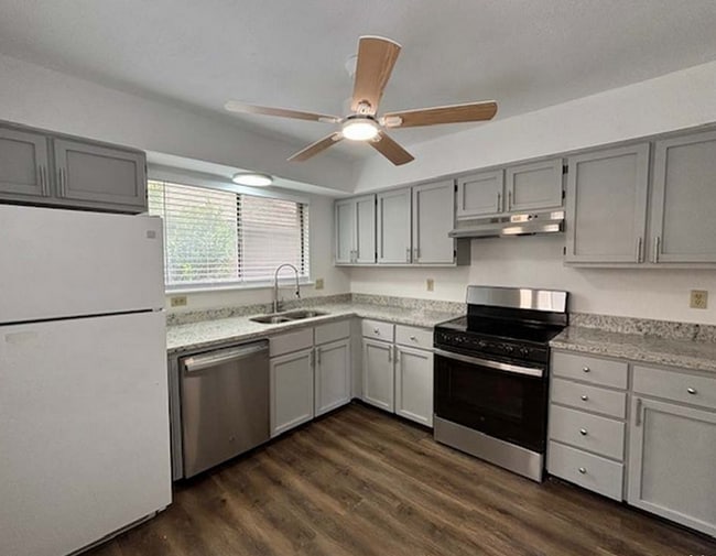 Building Photo - 2935 Nacogdoches-112.304