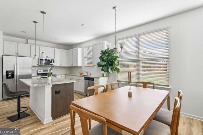 Building Photo - 1593 Salinger Ct