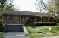 Building Photo - Lansdowne home with easy access to Nicholasville Rd  260602