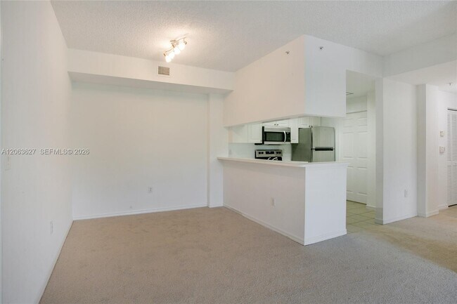 Building Photo - 2813 Grande Pkwy